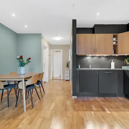 Arctic Escape Base L L Cozy * Тромсё