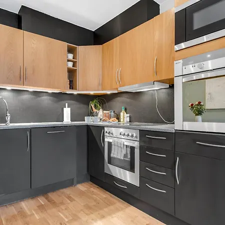 Arctic Escape Base L L Cozy * Тромсё